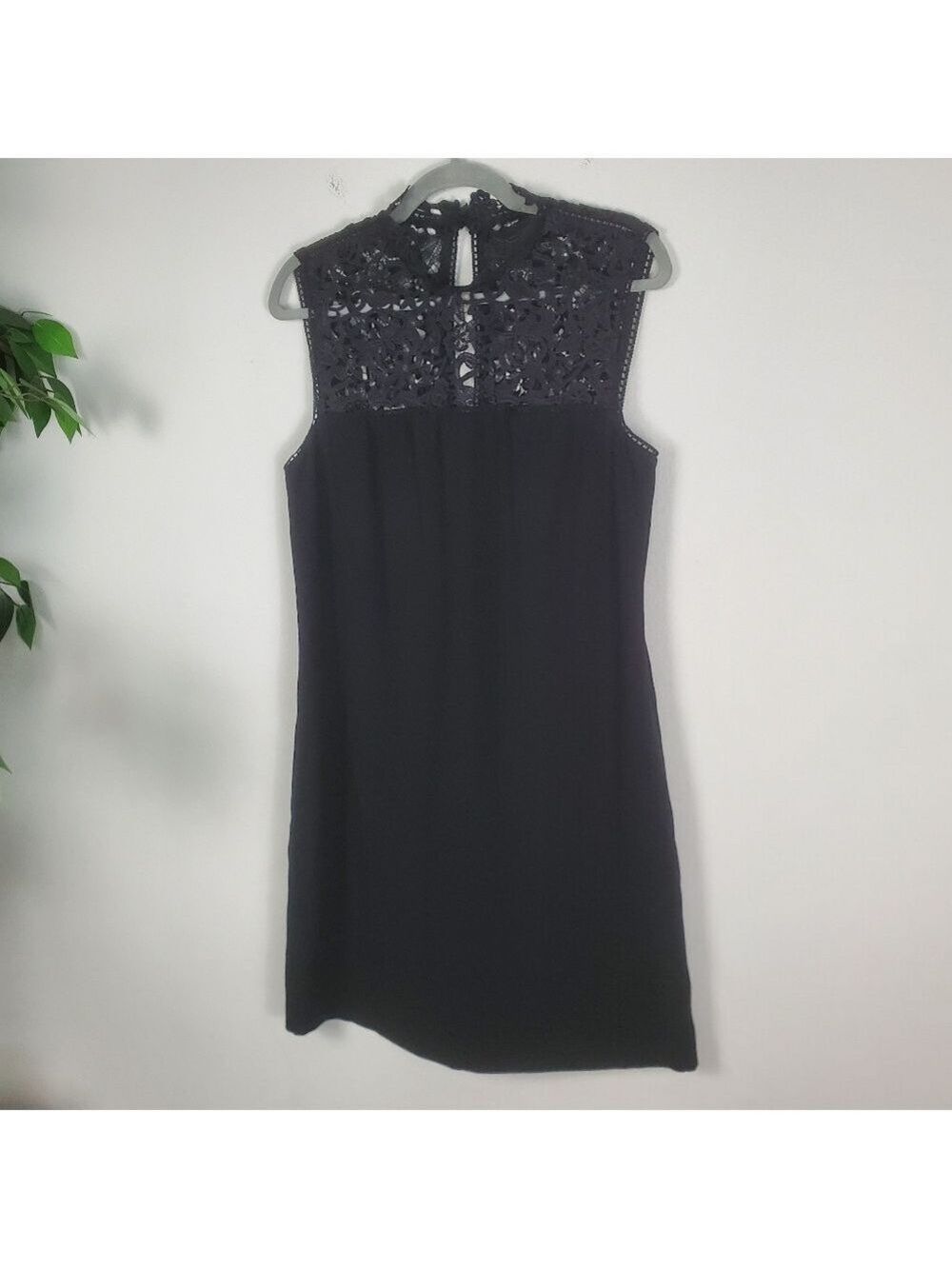 Theory Black Lace Dress Women's Size 8 Mini Sleeveless Sheath - Picture 2 of 11